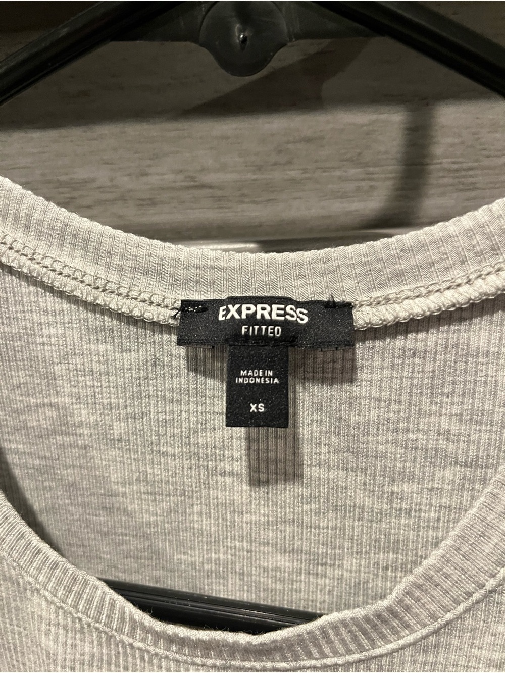 Express Ribbed Tank Top - Light Gray - Picture 2 of 2